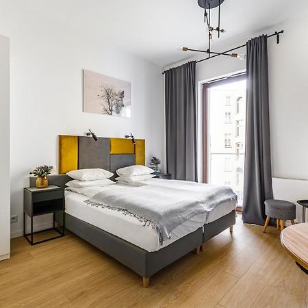 Homewell Apartments Zelazko Poznań Extérieur photo