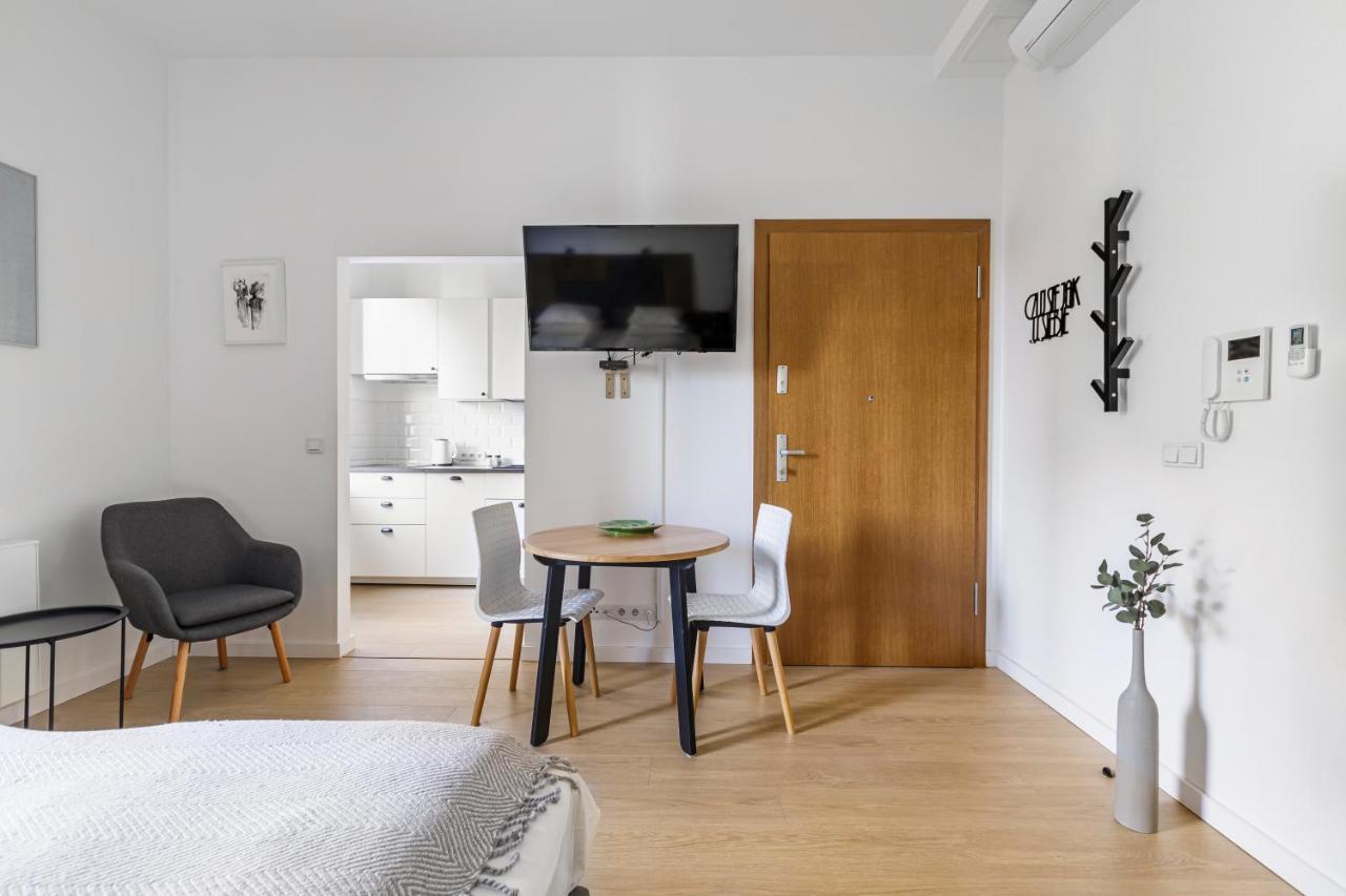 Homewell Apartments Zelazko Poznań Extérieur photo